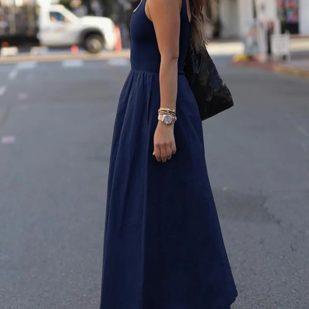 NWT Sleeveless Navy Blue Maxi Dress With Pockets - Picture 3 of 7